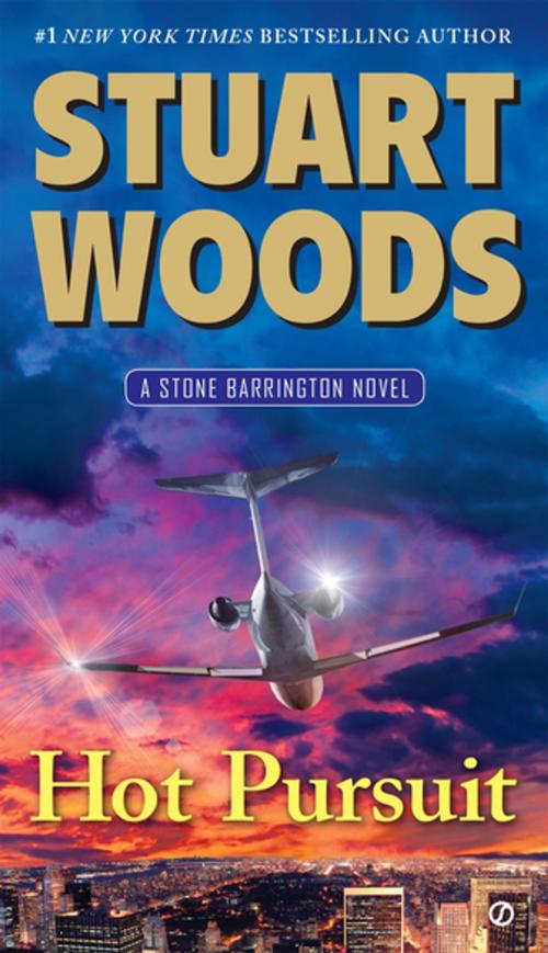 Cover of the book Hot Pursuit by Stuart Woods, Penguin Publishing Group