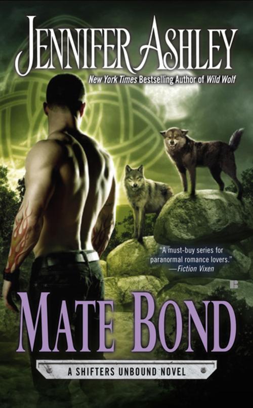 Cover of the book Mate Bond by Jennifer Ashley, Penguin Publishing Group