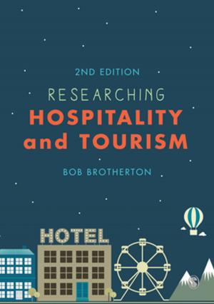 Cover of the book Researching Hospitality and Tourism by Simon Bastow, Patrick Dunleavy, Jane Tinkler