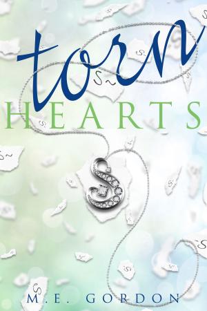 Cover of the book Torn Hearts by Daniel J. Barrett