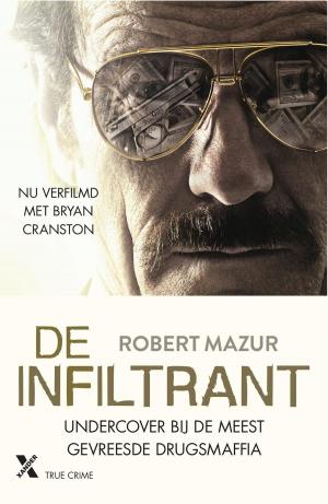 Cover of the book De infiltrant by Olga Hoekstra