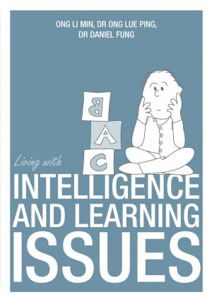 Cover of the book Living With Intelligence and Learning Issues by David Spencer