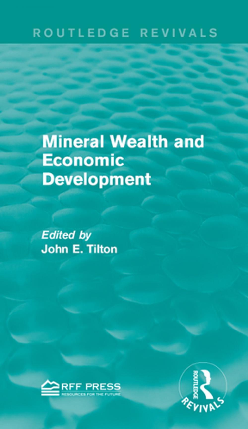 Big bigCover of Mineral Wealth and Economic Development