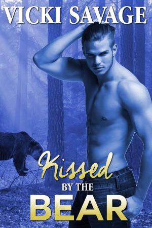 Cover of the book Kissed by the Bear by Claire Davon