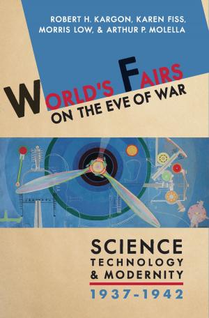 Cover of the book World's Fairs on the Eve of War by Darin Hayton