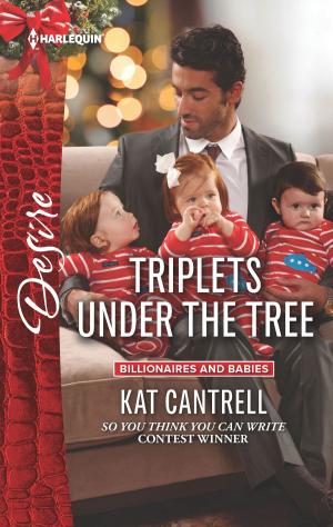 Cover of the book Triplets Under the Tree by Nicola Marsh