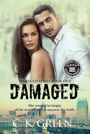 Cover of the book Damaged by Will Hallewell