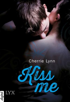 Cover of the book Kiss me by Nalini Singh