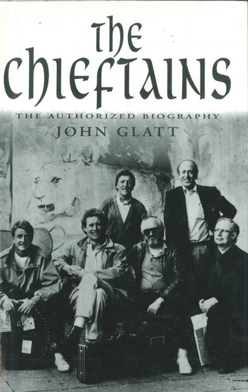 Cover of the book The Chieftains by John Glatt, St. Martin's Press