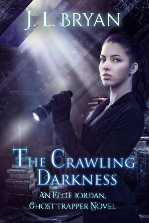 Cover of the book The Crawling Darkness by T. M. Simmons