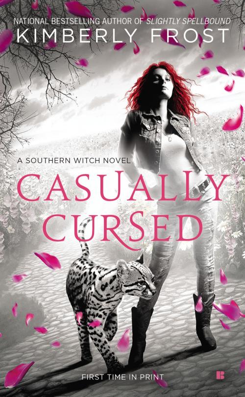 Cover of the book Casually Cursed by Kimberly Frost, Penguin Publishing Group