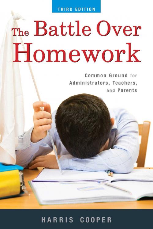 Cover of the book The Battle Over Homework by Harris M. Cooper, Carrel Books