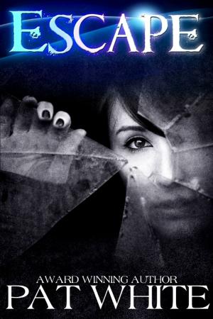 Cover of the book Escape by Michelle Rowen