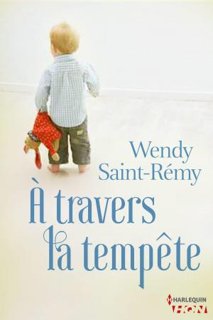 Cover of the book A travers la tempête by Monica Jones
