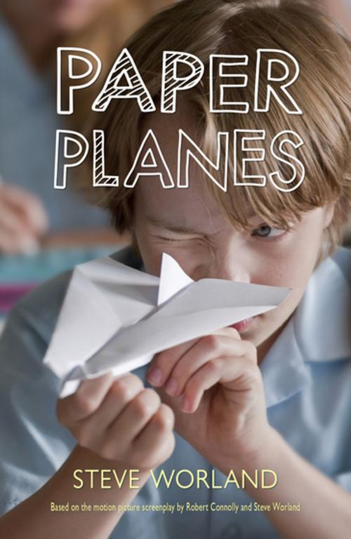 Cover of the book Paper Planes by Steve Worland, Penguin Random House Australia