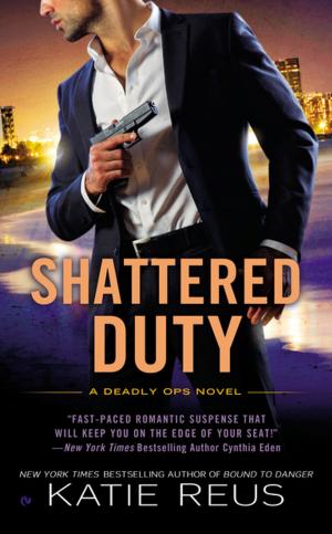 Cover of the book Shattered Duty by Lee Tobin McClain