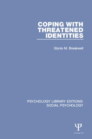 Cover of the book Coping with Threatened Identities by Avra Pieridou Skoutella