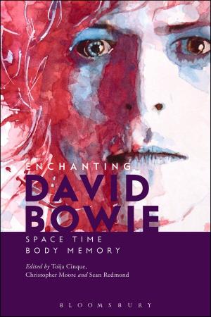 Cover of the book Enchanting David Bowie by Michael Frayn