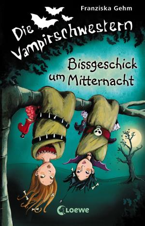Cover of the book Die Vampirschwestern 8 - Bissgeschick um Mitternacht by D. D. Everest