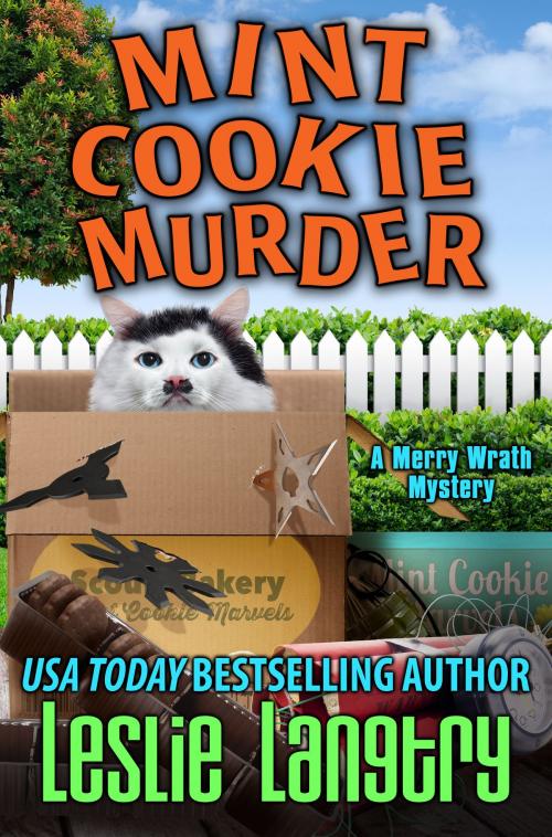 Cover of the book Mint Cookie Murder by Leslie Langtry, Gemma Halliday Publishing