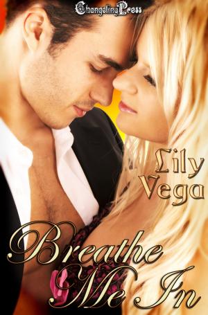 Cover of the book Breathe Me In (Crescent City 1) by Ashlynn Monroe