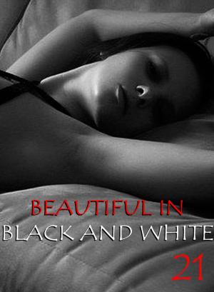 Cover of the book Beautiful in Black and White Volume 21 - An erotic photo book by Emma Gallant