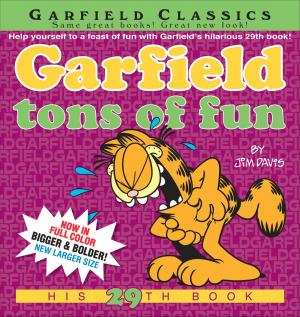 Cover of the book Garfield Tons of Fun by Mike Thomas
