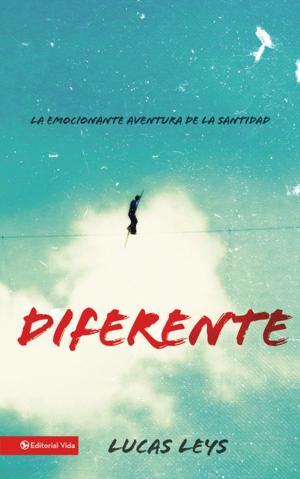 Cover of the book Diferente by Junior Zapata