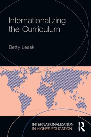 Cover of the book Internationalizing the Curriculum by U.S. Department of Education, Federal Student Aid