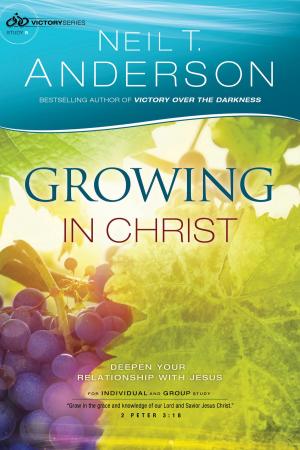 Cover of the book Growing in Christ (Victory Series Book #5) by Angela Hunt