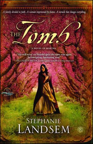 Cover of the book The Tomb by Karen Kingsbury