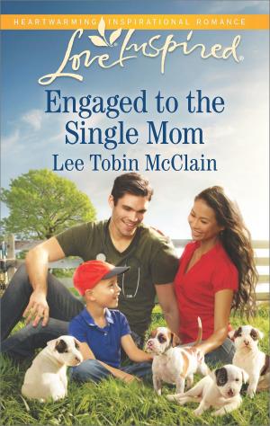 bigCover of the book Engaged to the Single Mom by 