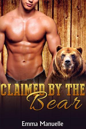Cover of the book Claimed By the Bear by Cat Cream