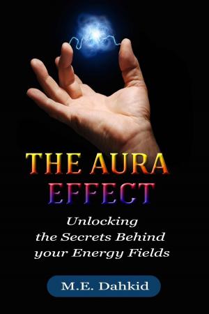 Book cover of The Aura Effect