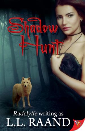 Cover of the book Shadow Hunt by Yolanda Wallace