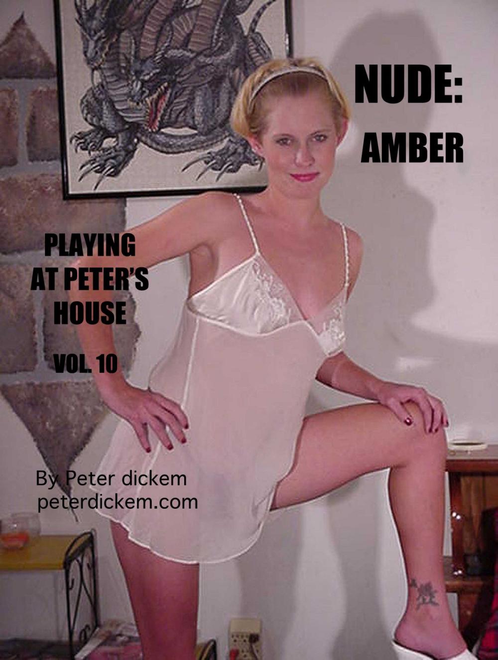 Big bigCover of Nude: Amber
