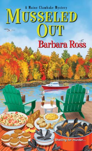 Cover of the book Musseled Out by ReShonda Tate Billingsley