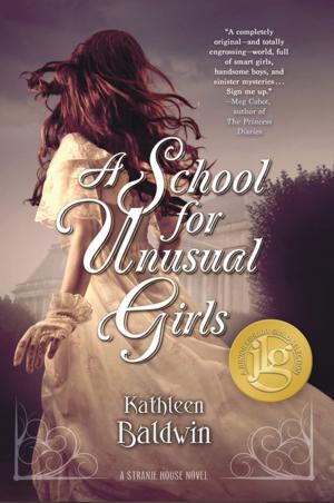 Cover of the book A School for Unusual Girls by Robert Jordan, Brandon Sanderson