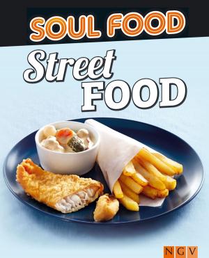 Cover of the book Street Food by Naumann & Göbel Verlag