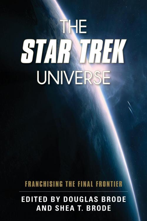 Cover of the book The Star Trek Universe by , Rowman & Littlefield Publishers