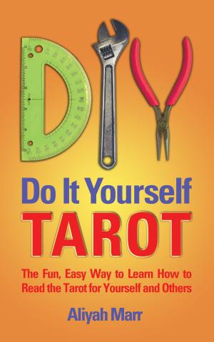 Book cover of Do it Yourself Tarot; The Instant, Easy way to Learn How to Read the Tarot for Yourself and Others