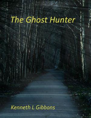 Cover of the book The Ghost Hunter by Molly Brogan
