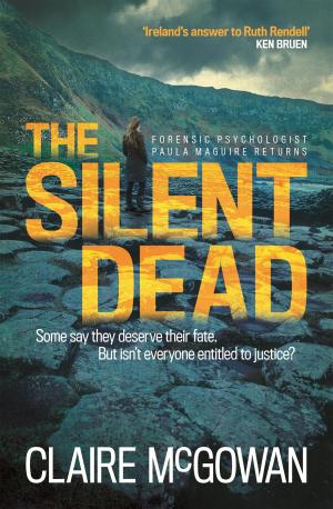 Cover of the book The Silent Dead (Paula Maguire 3) by Simon Scarrow