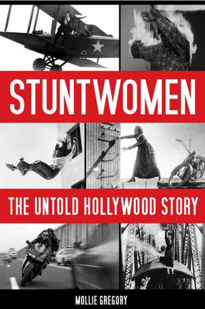 Cover of the book Stuntwomen by Sherri Snyder