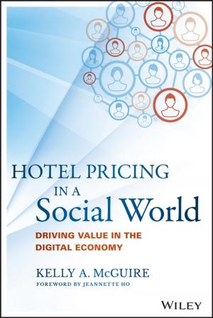 Cover of the book Hotel Pricing in a Social World by Sara Honn Qualls, Julia E. Kasl-Godley