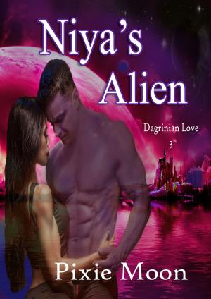 Cover of the book Niya's Alien: Futuristic Scifi Romance (Dagrinian Love 3) by Leonard Oliver