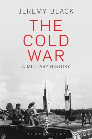 Cover of the book The Cold War by Isaac Fitzgerald, Wendy MacNaughton