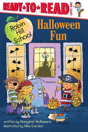Cover of the book Halloween Fun by Coco Simon