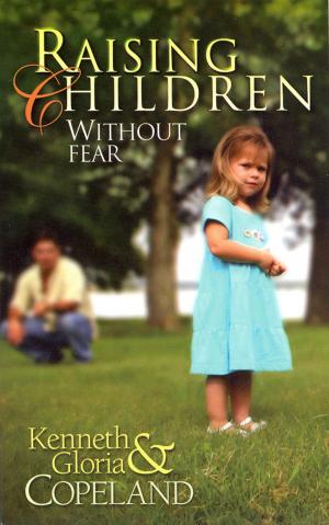 Book cover of Raising Children Without Fear