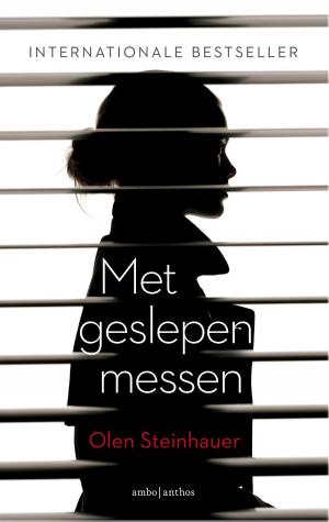 Book cover of Met geslepen messen